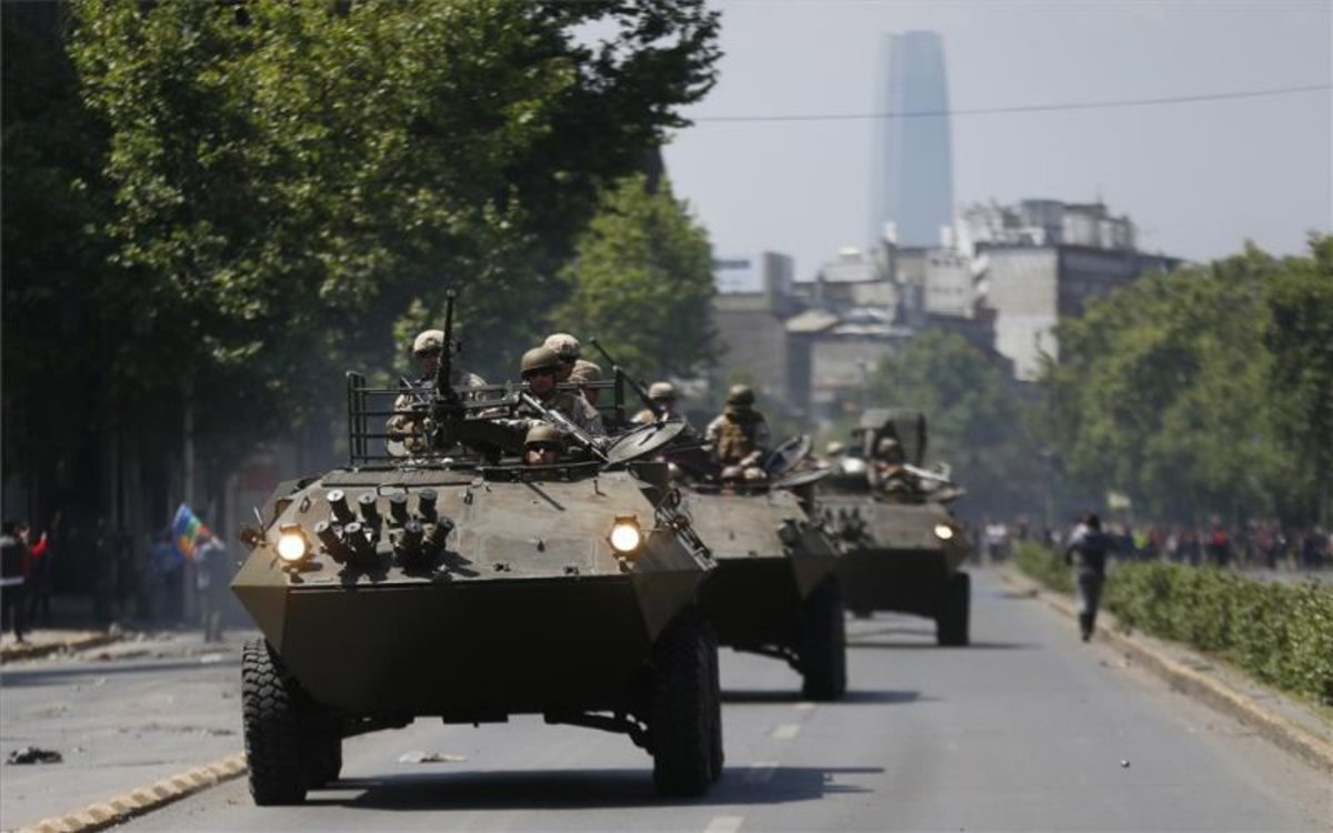 chile-recurre-a-su-poderio-militar-como-ultimo-recurso-para-intentar-frenar-la-propagacion-del-covid19